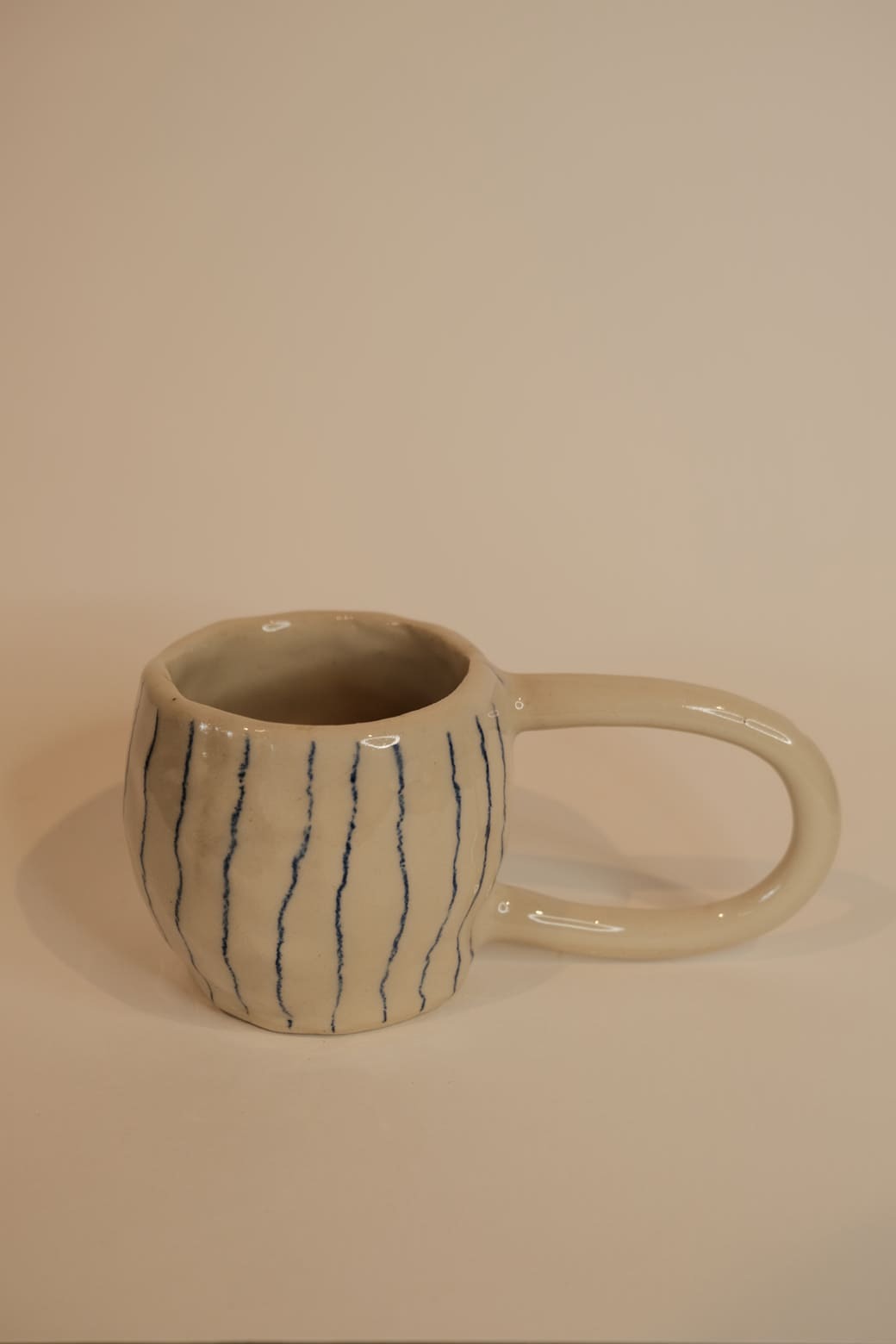 Tasse de la collection Bleue de Grace Ceramics